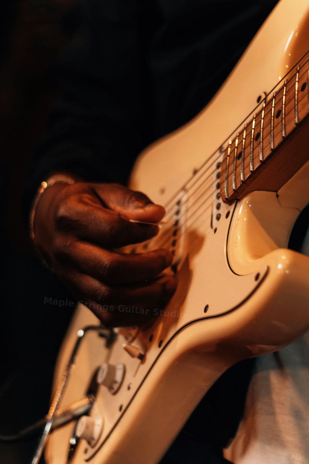Maple Strings Guitar Studio